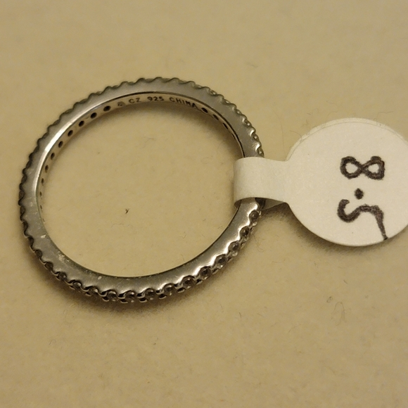 Sterling silver 925 cz size 8.5 - Picture 2 of 2